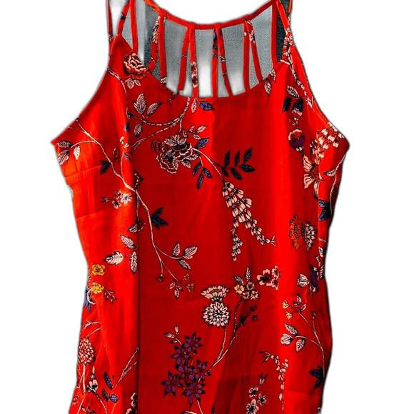 Maurices Tops - Maurice's Strappy Tank top Size Medium